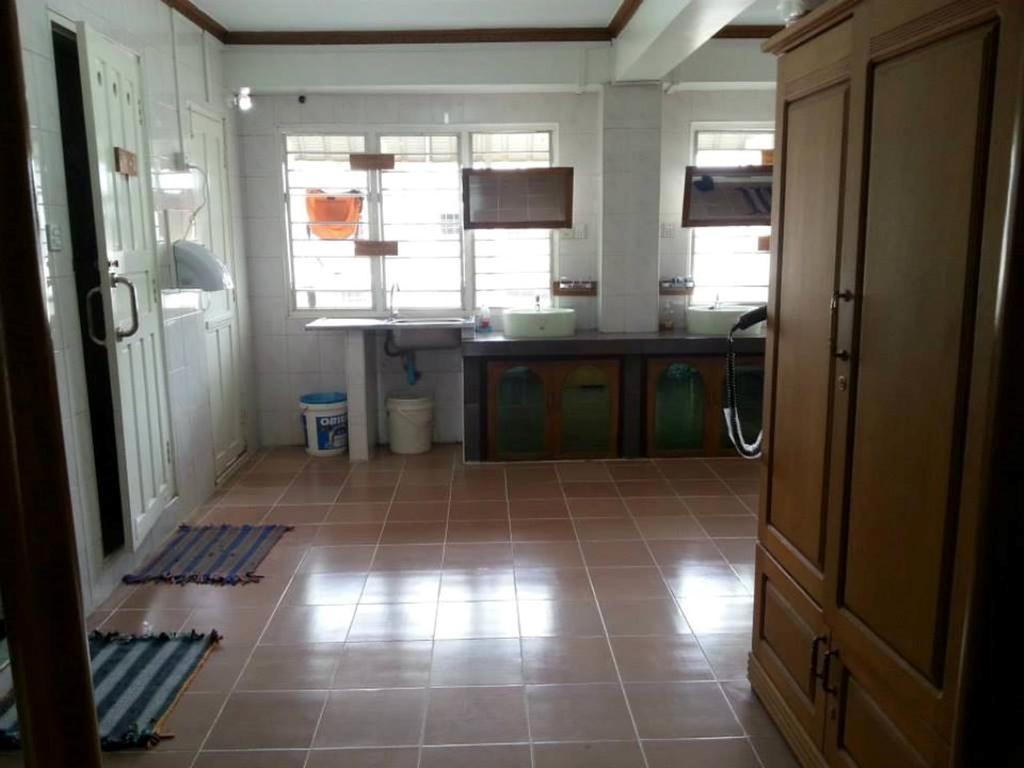 Chan Myae Guesthouse Yangon Room photo
