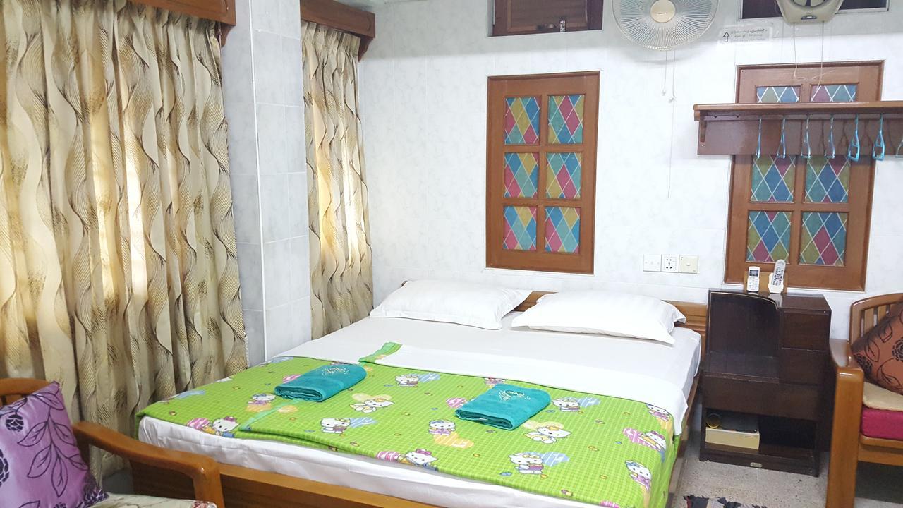 Chan Myae Guesthouse Yangon Exterior photo