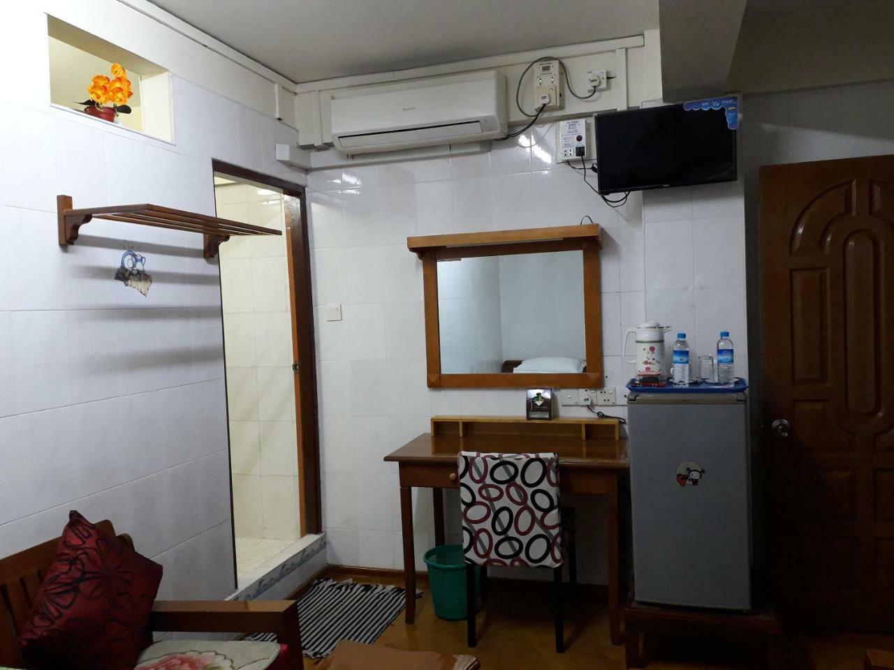Chan Myae Guesthouse Yangon Exterior photo